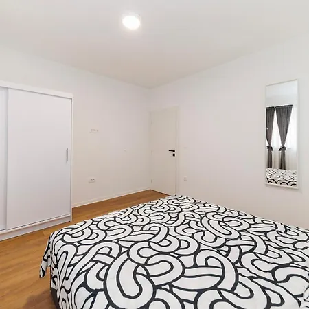 Three-bedroom Dina *